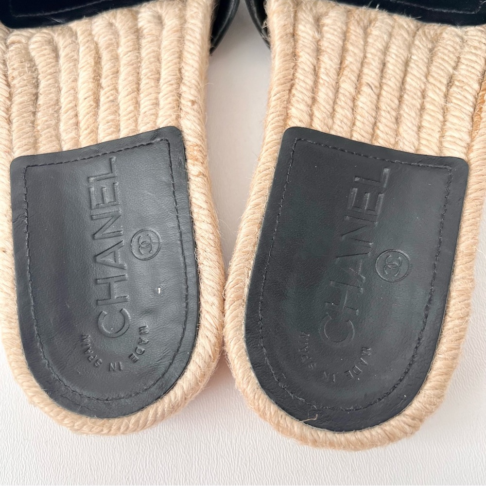 CHANEL | Pearl Embellished CC Logo Black Leather Espadrille Slide Sandals EU 37 - Picture 10 of 14